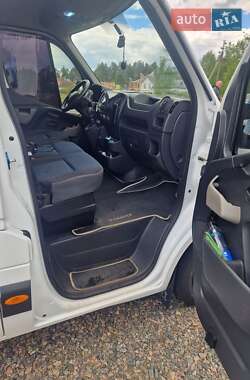 Грузовой фургон Renault Master 2018 в 