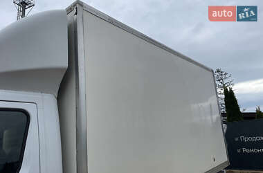 Вантажний фургон Renault Master 2020 в 