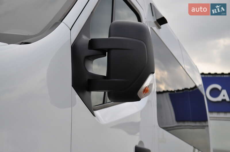 Микроавтобус Renault Master 2017 в Киеве фото 10 Микроавтобус Renault Master 2017 в Киеве