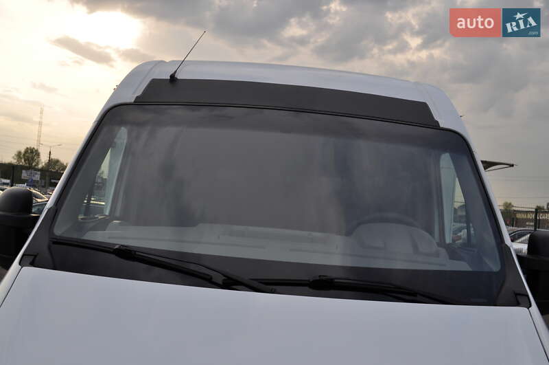 Микроавтобус Renault Master 2017 в Киеве фото 12 Микроавтобус Renault Master 2017 в Киеве