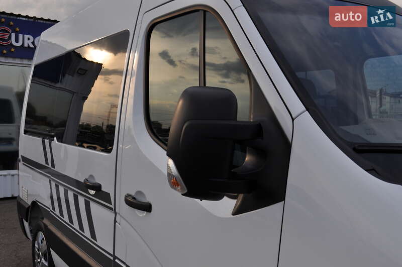 Микроавтобус Renault Master 2017 в Киеве фото 13 Микроавтобус Renault Master 2017 в Киеве