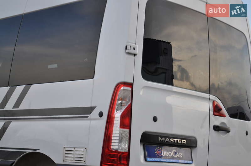 Микроавтобус Renault Master 2017 в Киеве фото 26 Микроавтобус Renault Master 2017 в Киеве