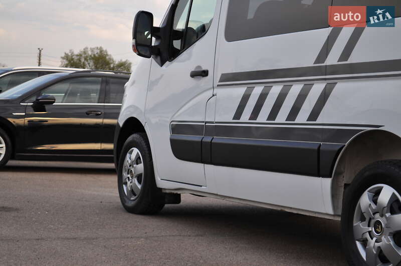 Микроавтобус Renault Master 2017 в Киеве фото 27 Микроавтобус Renault Master 2017 в Киеве