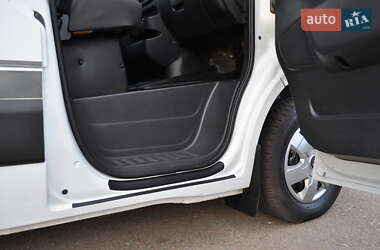 Микроавтобус Renault Master 2017 в Киеве фото 44 Микроавтобус Renault Master 2017 в Киеве