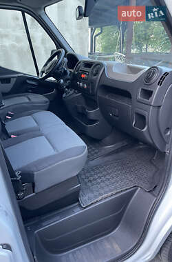 Вантажний фургон Renault Master 2016 в 
