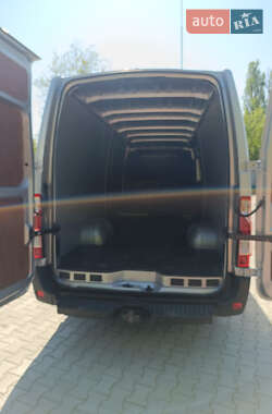 Грузовой фургон Renault Master 2017 в 