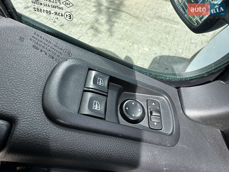 Грузопассажирский фургон Renault Master 2020 в Черновцах
