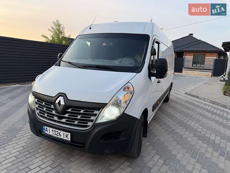 Грузовой фургон Renault Master 2017 в 