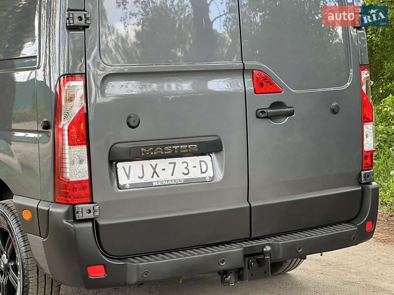 Вантажний фургон Renault Master 2021 в Дубні
