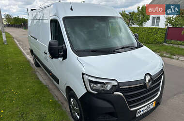 Грузовой фургон Renault Master 2020 в 
