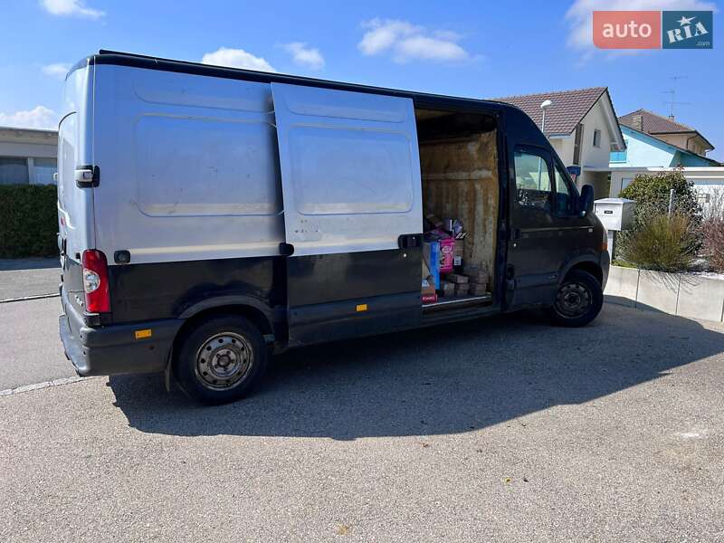 Грузовой фургон Renault Master 2006 в Киеве