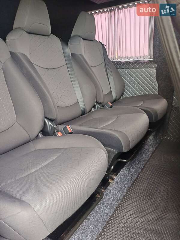Мікроавтобус Renault Master 2019 в Стрию