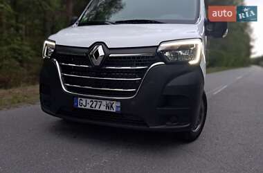 Грузовой фургон Renault Master 2022 в 
