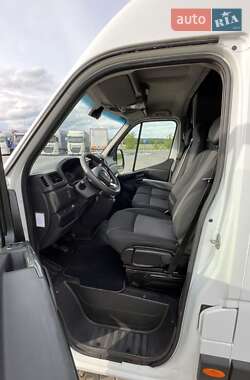 Вантажний фургон Renault Master 2020 в 