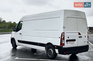 Вантажний фургон Renault Master 2022 в 