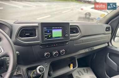 Вантажний фургон Renault Master 2022 в 