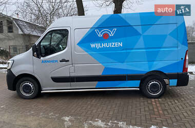 Грузовой фургон Renault Master 2021 в 