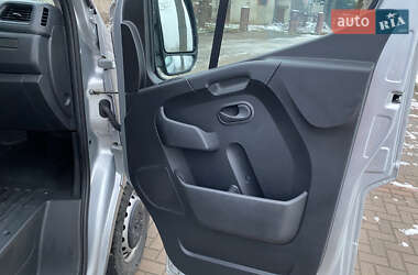 Грузовой фургон Renault Master 2021 в 