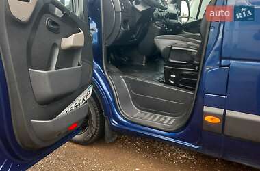 Грузовой фургон Renault Master 2016 в 