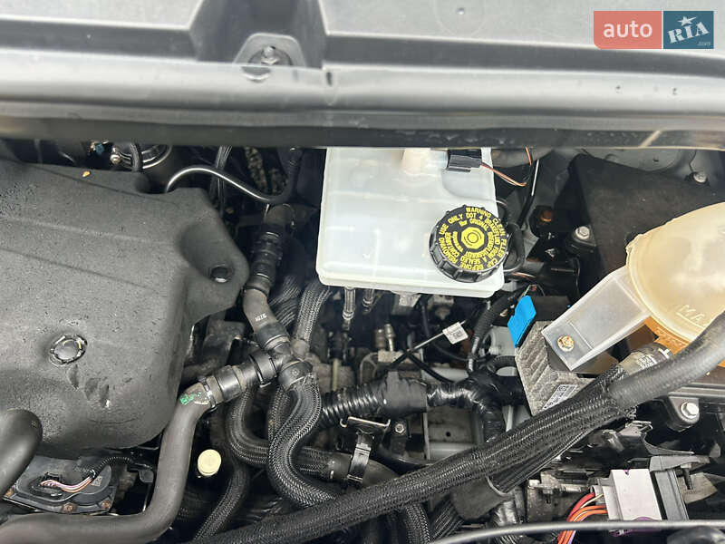 Вантажний фургон Renault Master 2020 в Хусті