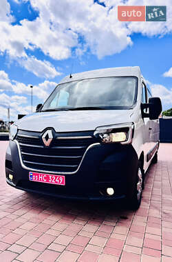 Вантажний фургон Renault Master 2021 в 