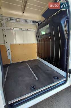 Грузовой фургон Renault Master 2021 в 