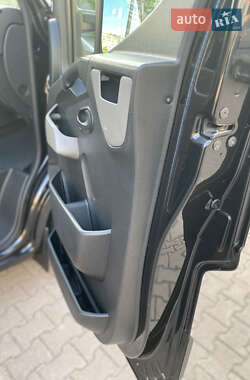 Грузовой фургон Renault Master 2014 в 
