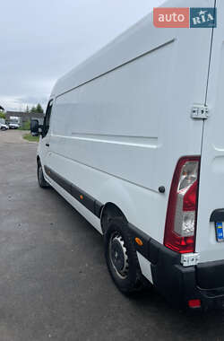 Грузовой фургон Renault Master 2017 в 