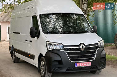 Грузовой фургон Renault Master 2020 в 