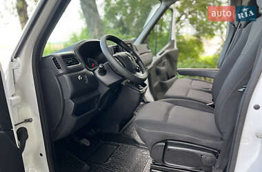 Грузовой фургон Renault Master 2020 в 