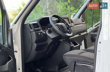 Грузовой фургон Renault Master 2020 в 