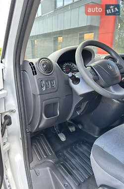 Вантажний фургон Renault Master 2017 в 