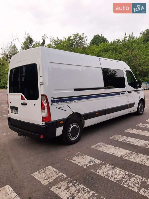 Грузовой фургон Renault Master 2022 в Полтаве