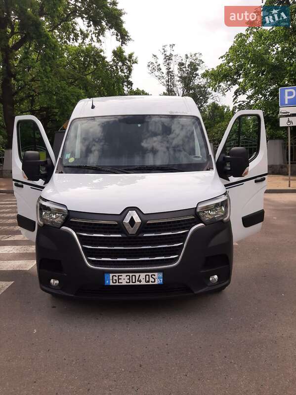 Грузовой фургон Renault Master 2022 в Полтаве