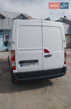 Грузовой фургон Renault Master 2017 в 
