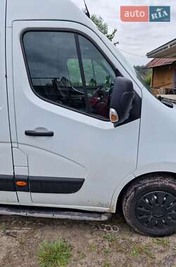 Грузовой фургон Renault Master 2017 в 