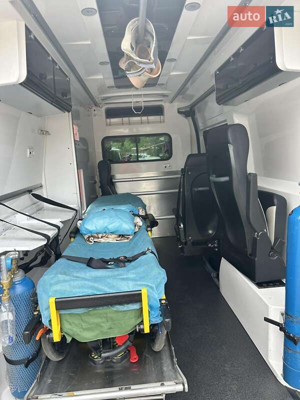 Автомобиль скорой помощи Renault Master 2019 в Киеве