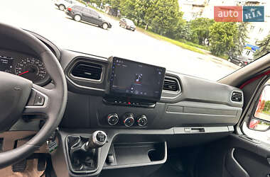 Грузовой фургон Renault Master 2021 в 