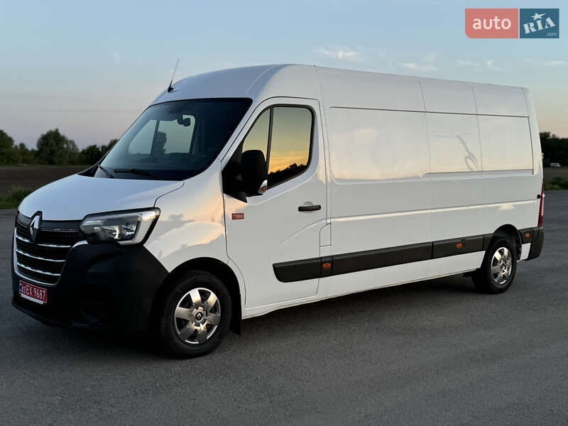 Грузовой фургон Renault Master 2021 в 