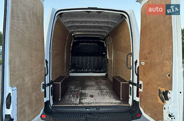Грузовой фургон Renault Master 2021 в 