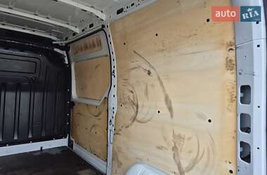 Вантажний фургон Renault Master 2018 в 