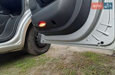Грузопассажирский фургон Renault Master 2010 в 