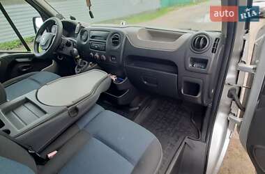 Грузопассажирский фургон Renault Master 2010 в 