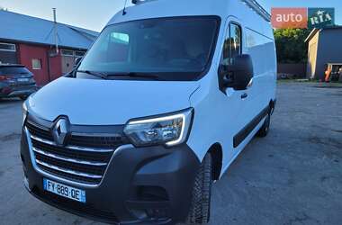 Грузовой фургон Renault Master 2021 в 