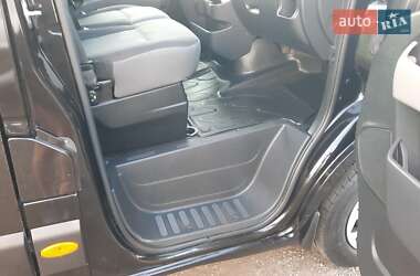 Грузовой фургон Renault Master 2017 в 