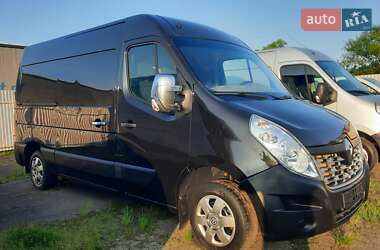 Вантажний фургон Renault Master 2016 в Івано-Франківську