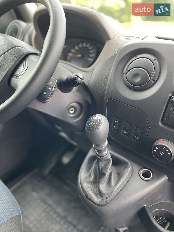 Грузовой фургон Renault Master 2016 в Днепре фото 14 Грузовой фургон Renault Master 2016 в Днепре
