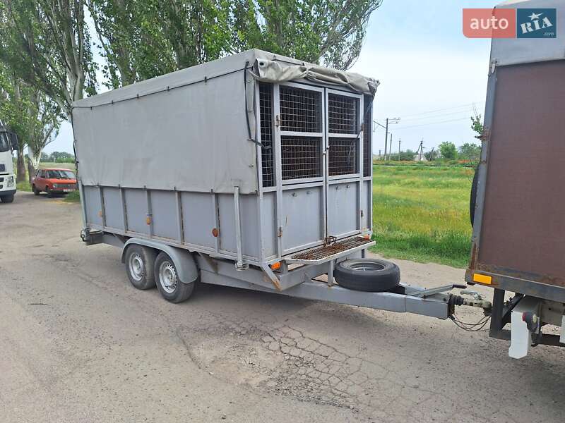 Для перевозки животных Renault Master 2012 в Днепре