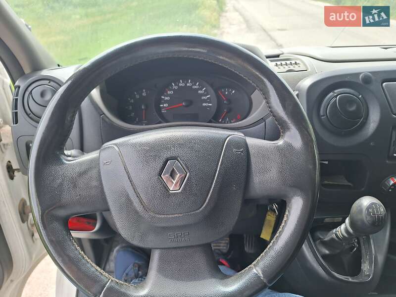 Для перевозки животных Renault Master 2012 в Днепре