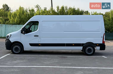 Вантажний фургон Renault Master 2022 в 